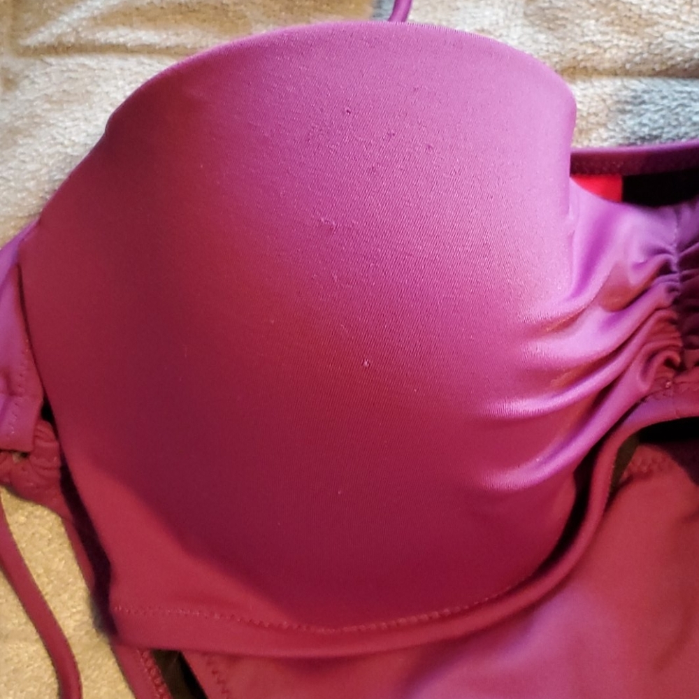 VS SWIMSUIT - Picture 4 of 4